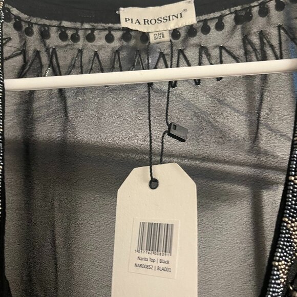 St. Tropez - Beaded beach cover up - Picture 2 of 4